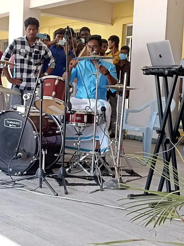 Christ College of Engineering and Technology - 4