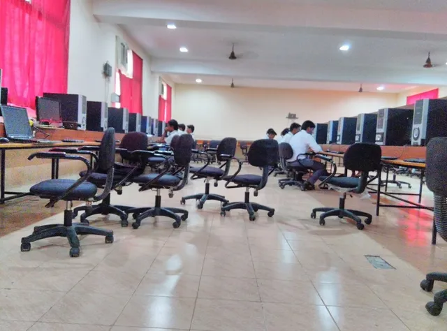 Christ College of Engineering and Technology - 5