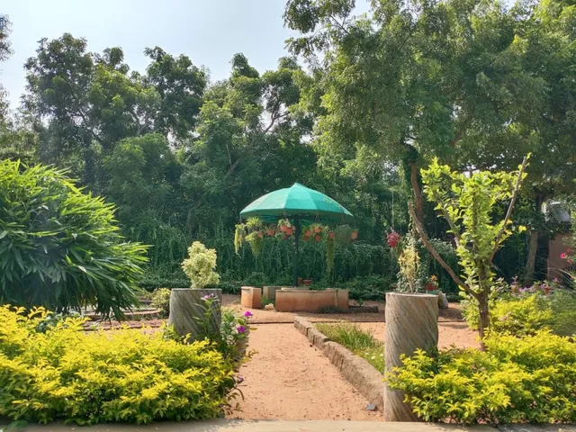 Rajiv Gandhi Institute of Veterinary Education and Research (RIVER) - 4