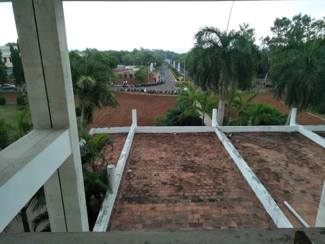 Puducherry Technological University ( formerly Pondicherry Engineering College) : Administrative Block - 4