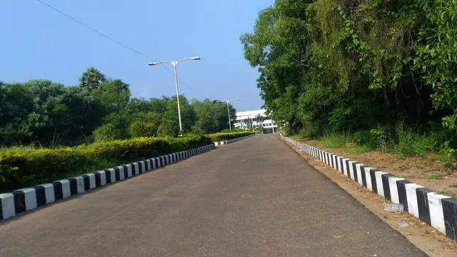 Puducherry Technological University ( formerly Pondicherry Engineering College) : Administrative Block - 5