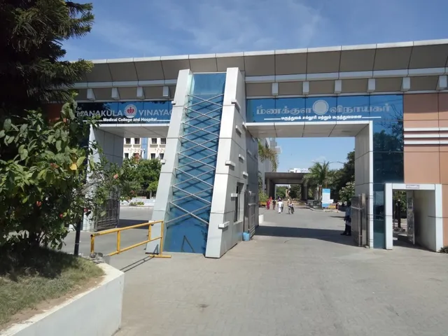 Sri Manakula Vinayagar Medical College - 3