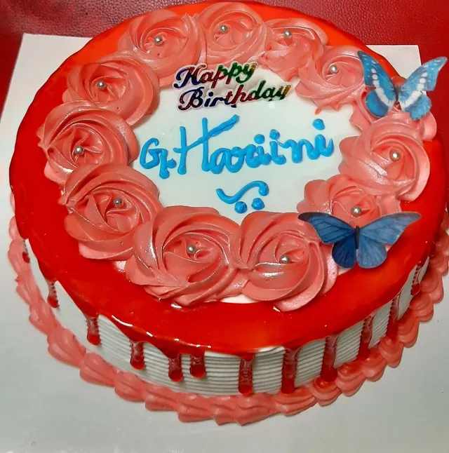 Creams and Cakes - 4