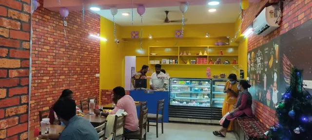 Happiness Cake Shop & Bakery Puducherry - 5