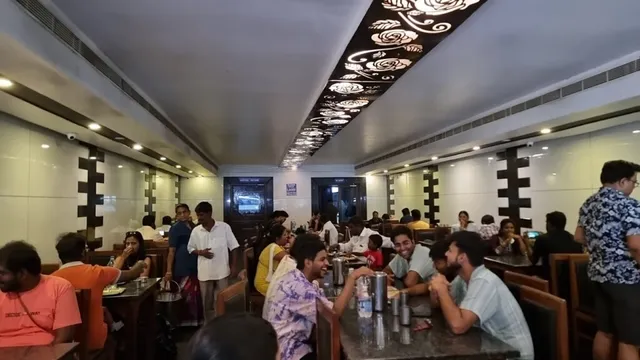 Hotel Kaarthik Vegetarian Restaurant Puducherry - 2