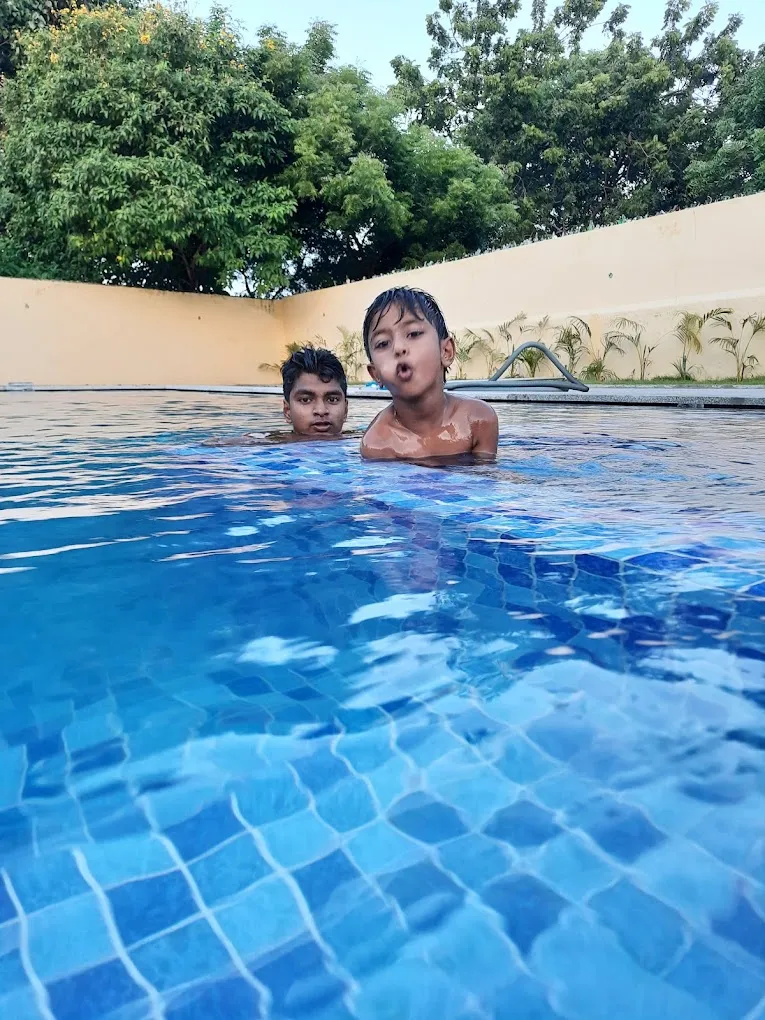 VCP Beach Resort with Swimming Pool