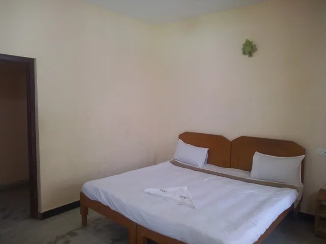 Hotel Sarvamangalam Inn - 4