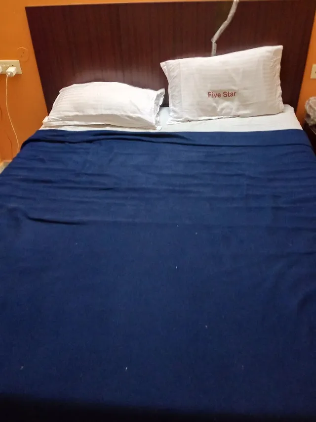 Fivestar Residency - 2