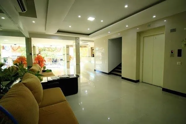 Lotus Comfort- A Pondy Hotel - 2