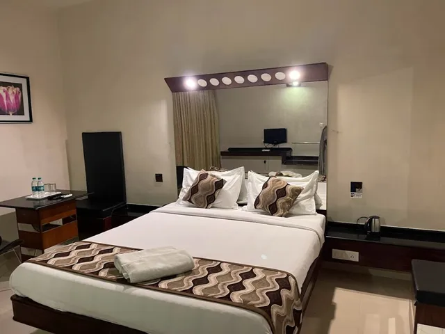 Lotus Comfort- A Pondy Hotel - 5