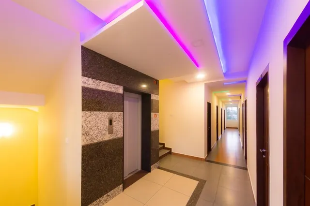 Hotel Signature Inn - 2