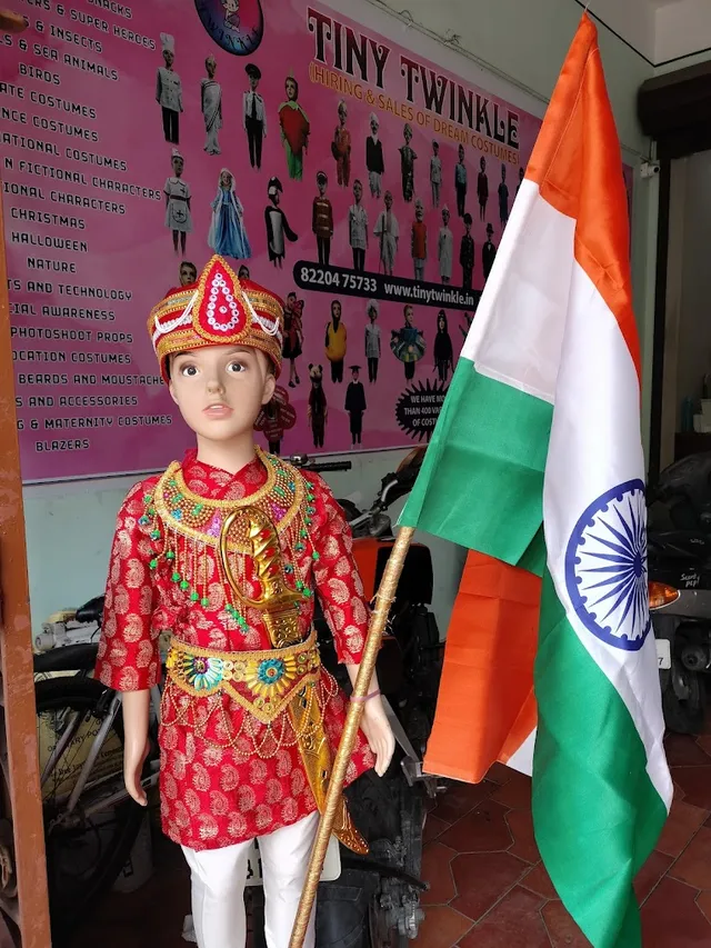 Tiny Twinkle, Fancy Dress Rental shop - 2