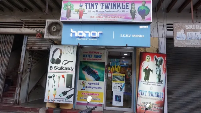 Tiny Twinkle, Fancy Dress Rental shop - 3