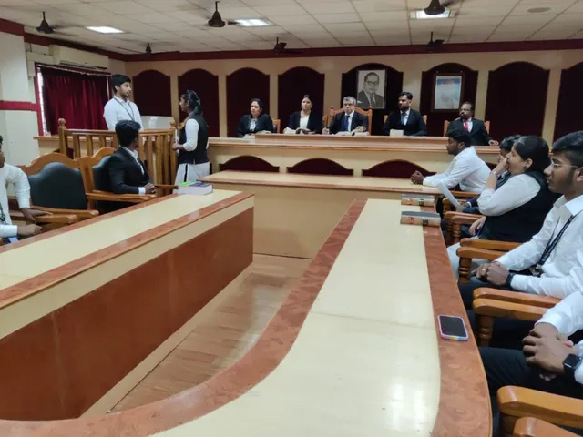 SRM School Of Law - 4