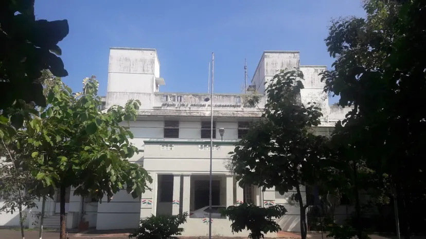 Tamil Nadu Dr. Ambedkar Law University