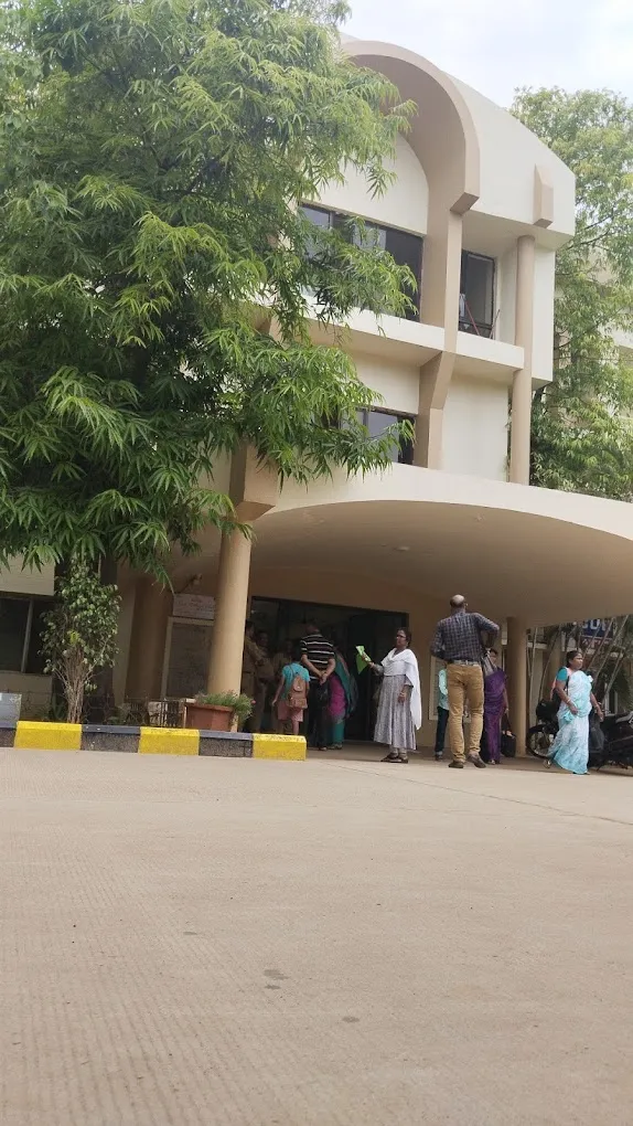 School of Law sastra university - 4