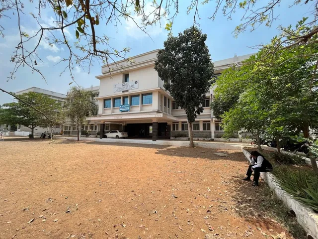 KMC College of Law, Tirupur, Tamil Nadu - 4