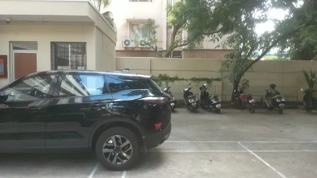 D.A.V. Boys Senior Secondary School - 2