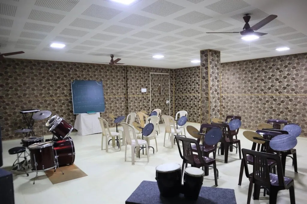 Sri Sankara Vidyalayaa Senior Secondary School