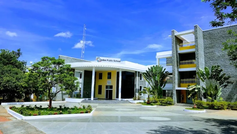 Gedee Public School