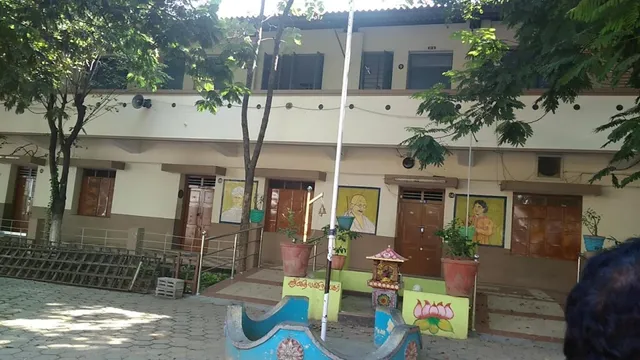 Sri Vidya Mandir Senior Secondary School - 5