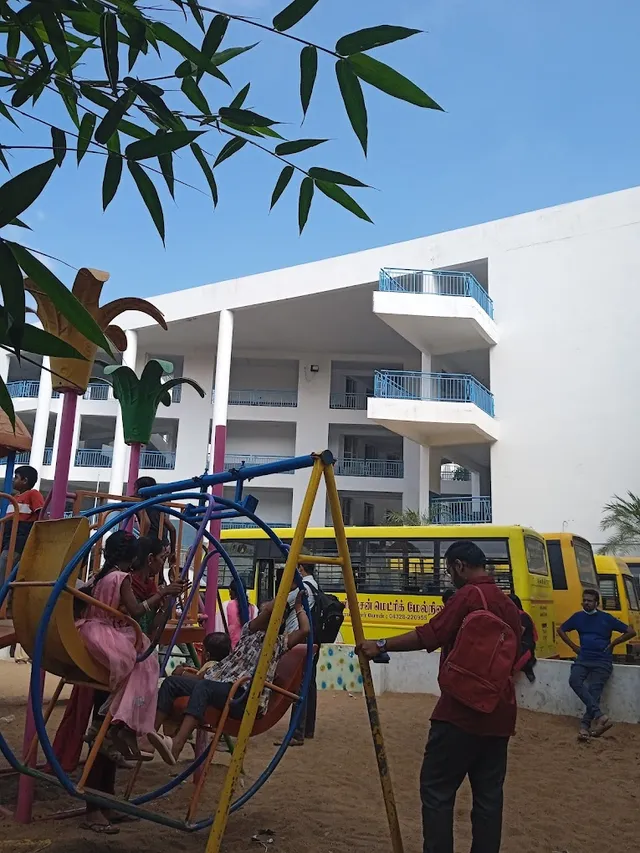 Dhanalakshmi Srinivasan Matric. Hr. Sec. School - 3