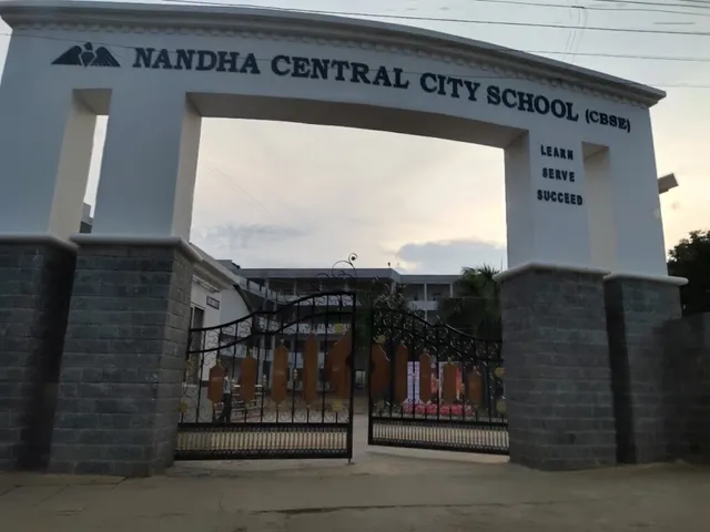 Nandha City School - 5