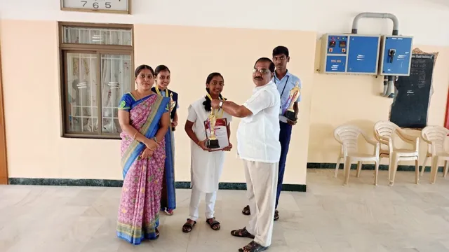 Kongu Kalvi Nilayam Matriculation Higher Secondary School - 3
