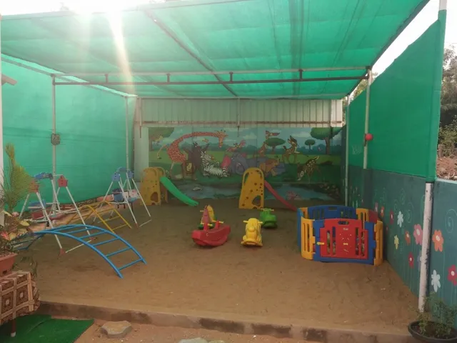 Beehive Montessori Pre School & Kids School - 2