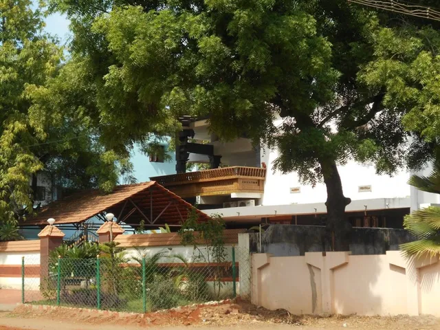 Sri Jayendra Swamigal Silver Jubilee School, Maharaja Nagar, Palayamkottai, Tirunelveli - 2