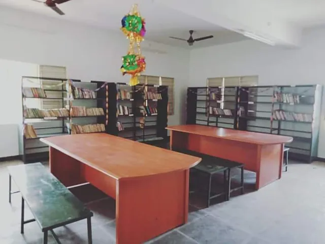 Municipal higher secondary school, padmavathipuram,Tirupur-3 - 4