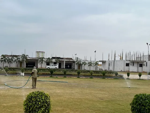 Shri Vidhya Mandhir (CBSE) - 4