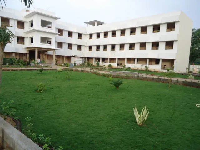 SPM OXFORD MATRIC HR SEC SCHOOL - 4