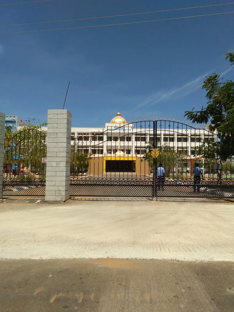 VELUMANICKAM Mont Matric Hr. Sec. School