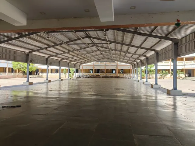 VELUMANICKAM Mont Matric Hr. Sec. School - 2