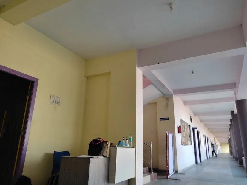 Sabarmathi Vidhyalaya Public School