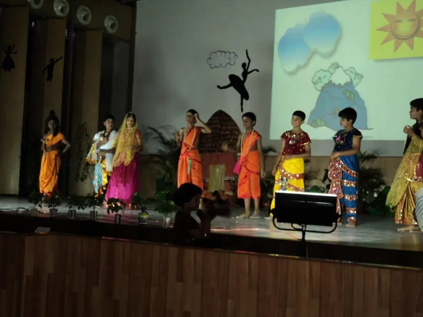 Mahindra World School