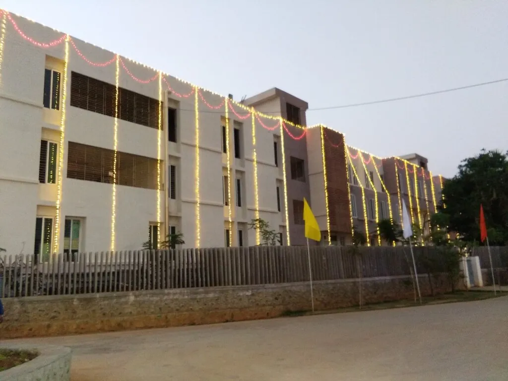 Maharishi Vidya Mandir, Avigna Celeste