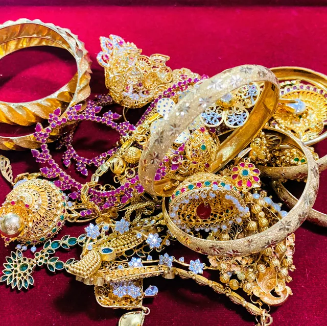 GOLD MAX - Most Trusted - Old Gold Buyers In Chennai - Cash for Gold - Best Place - 9