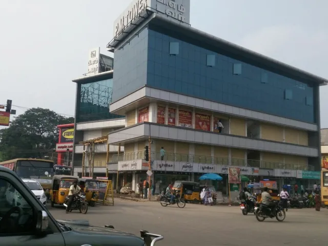 Attica Gold Company - Gold Buyers In Madurai Kalavasal - 7