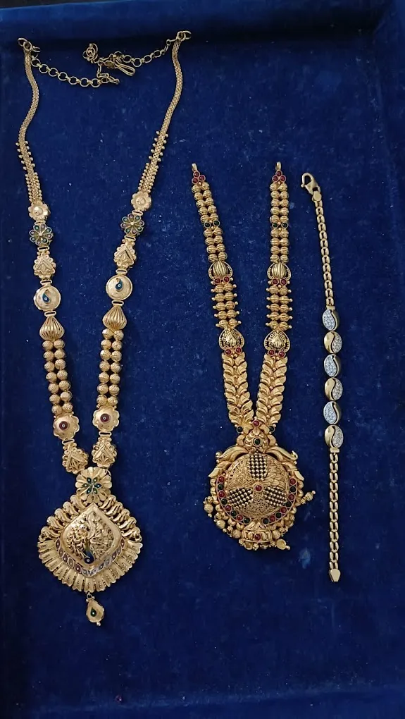 AKS GOLD | Cash for Gold | Old Gold Buyers - 8