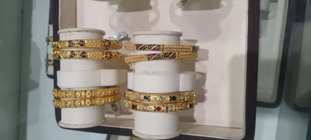 Shastika Old gold buyer, Old silver, Old Diamond, Jewellery for rent in Tiruppur - 7