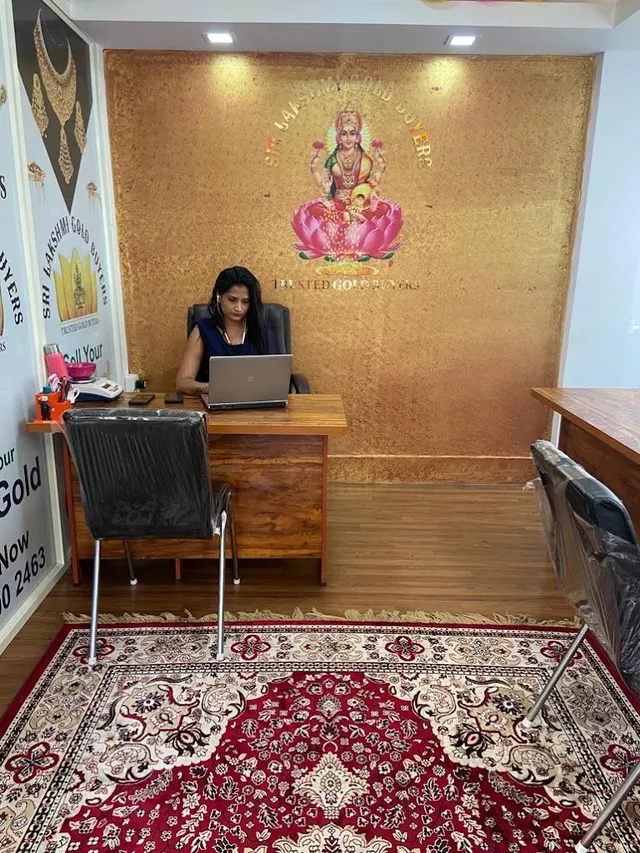 Sri Lakshmi gold buyerss - 2