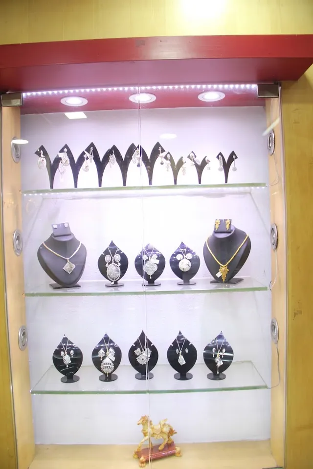 R C Jewellers - 8