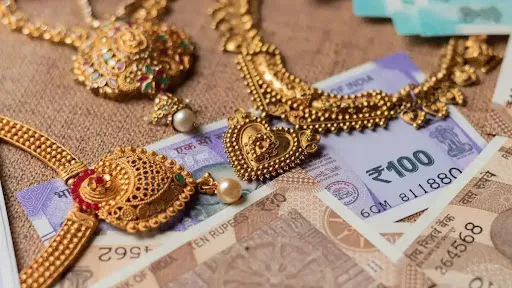 Accurate Gold and Silver Purchase Store - 4