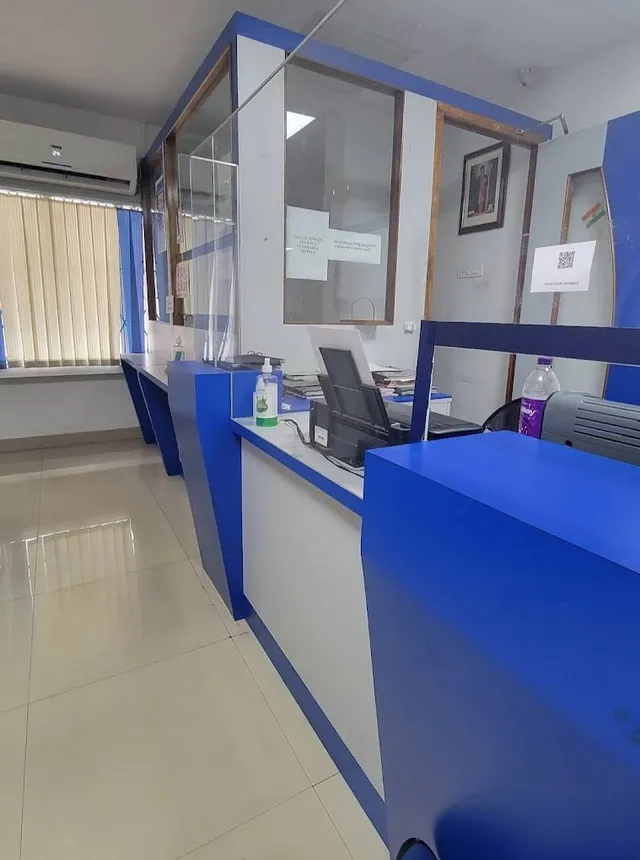 Muthoot Gold Point - We Buy Gold Ernakulam - 2