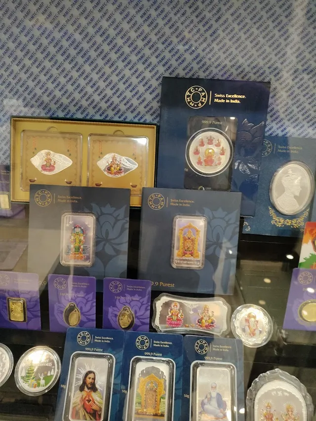 MMTC-PAMP Exclusive Brand Store - Governor Peta, Vijayawada - 7