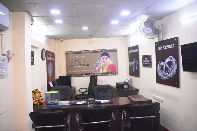 Sona Cash for Gold / Laxmi Nagar - 2