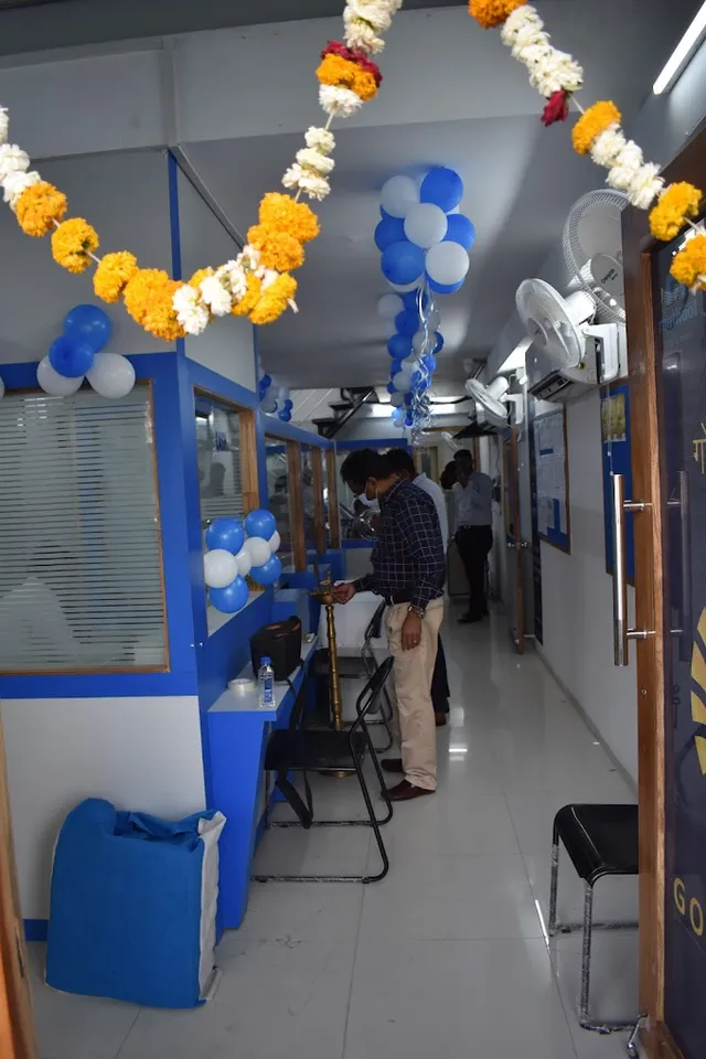 Muthoot Gold Point - We Buy Gold Indore - 8