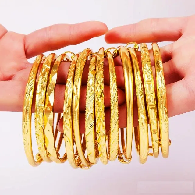 Sona Cash For Gold / Sell Gold for cash in Noida - 9